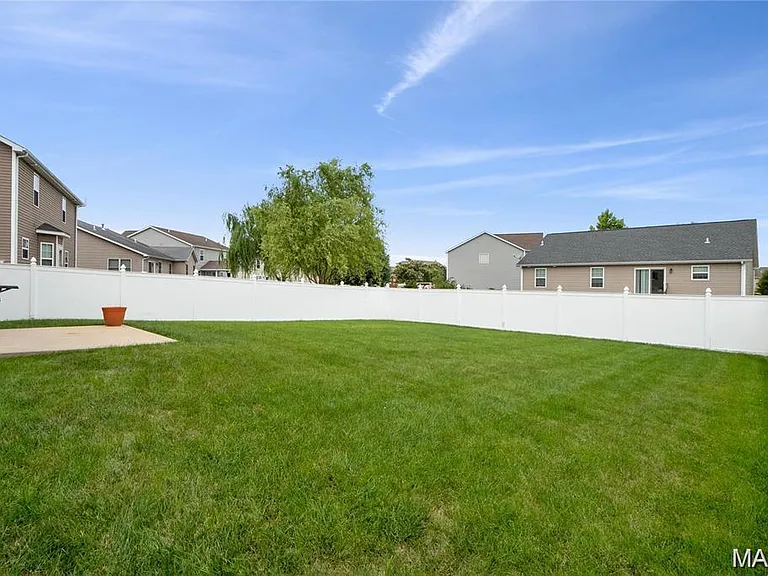 1120 Gulfstream Way — Photo 36