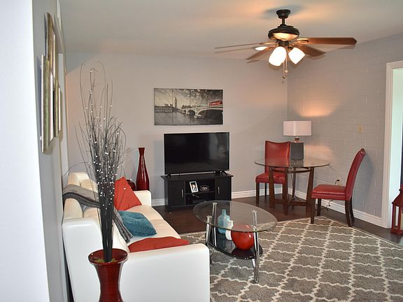 5th image of 11026 N Coggins Dr