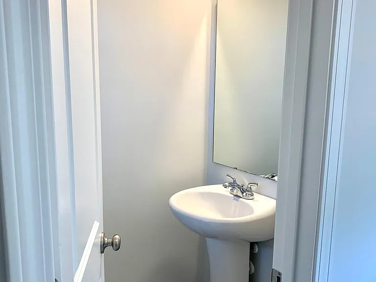 676 Millsgate Cir — Photo 6