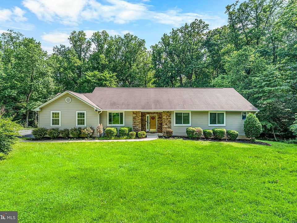 1st image of 10870 Hammond Dr