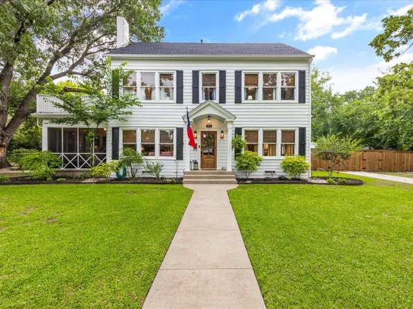 310 W Denton St, Ennis, TX 75119