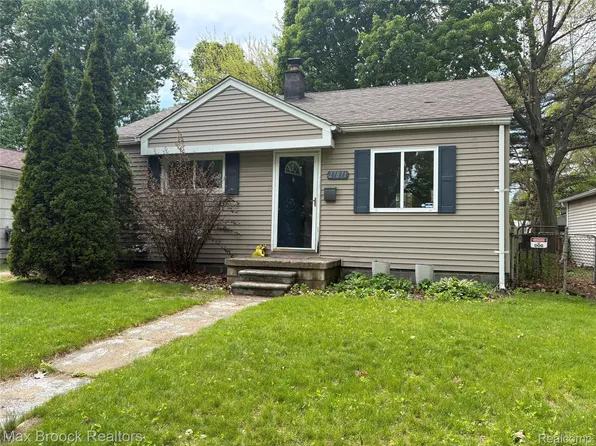 27871 Hampden St, Madison Heights, MI 48071