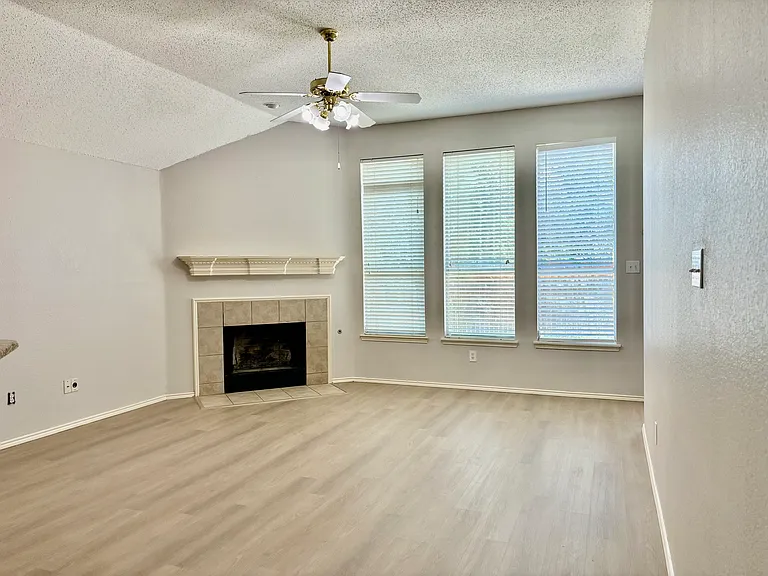 7180 Chinquapin Dr — Photo 6
