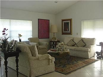 3rd image of 4806 NW 98th Pl