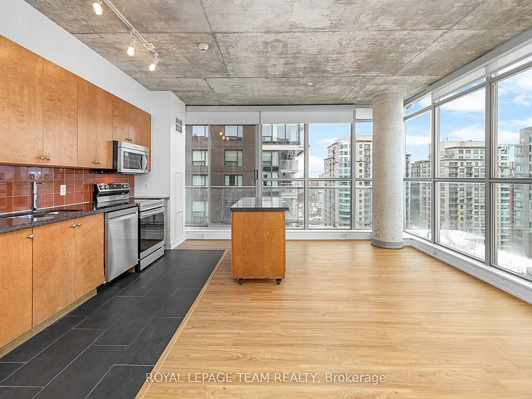 179 George St #2106 — Photo 22