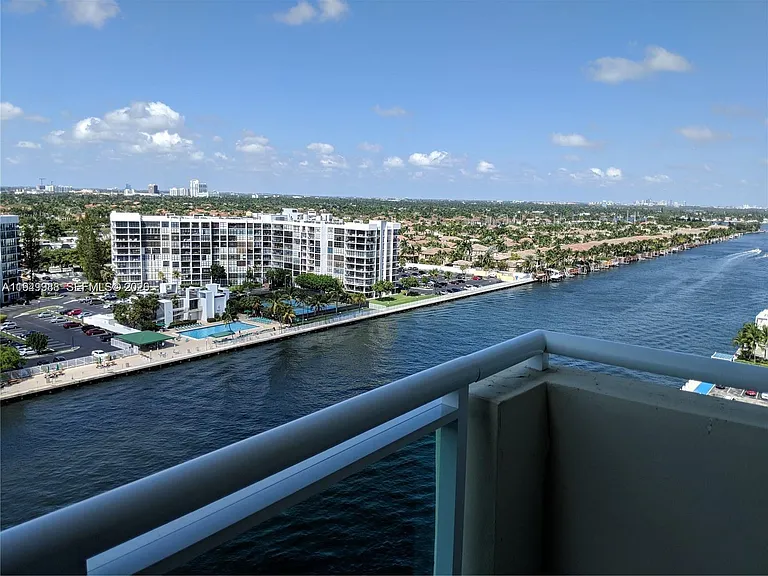 3000 S Ocean Dr #1412 — Photo 3