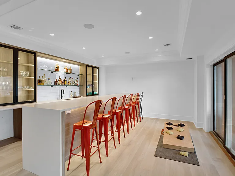34 Fairlawn Dr — Photo 18