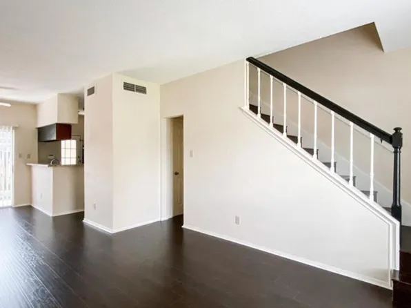 3600 Jeanetta St APT 702, Houston, TX 77063