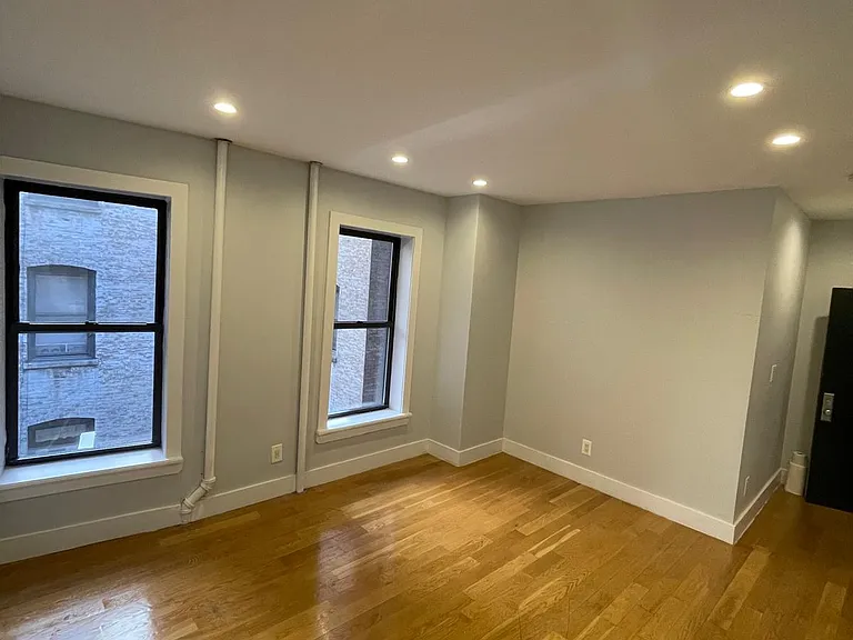 515 W 139th St #7 — Photo 5