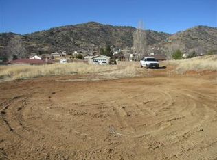 22009 McCarthy Dr, Tehachapi, CA 93561