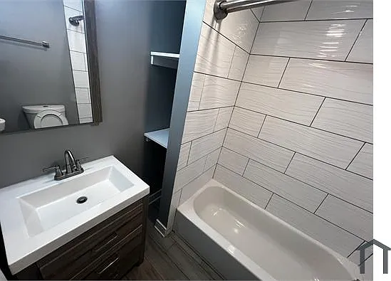 1307 S Kedzie Ave — Photo 17