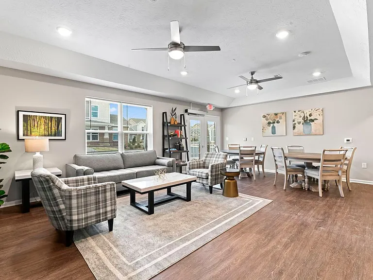 Pebble Village Townhomes — Photo 8