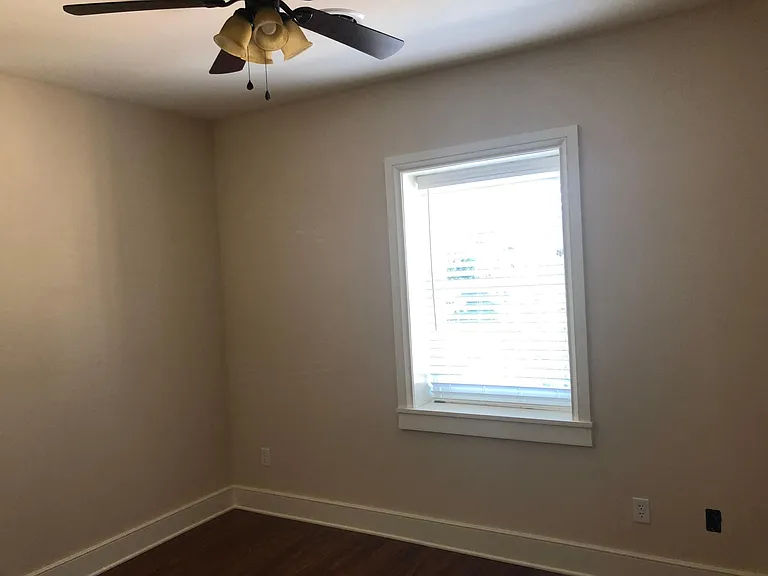 48 N Walnut St #2 — Photo 8