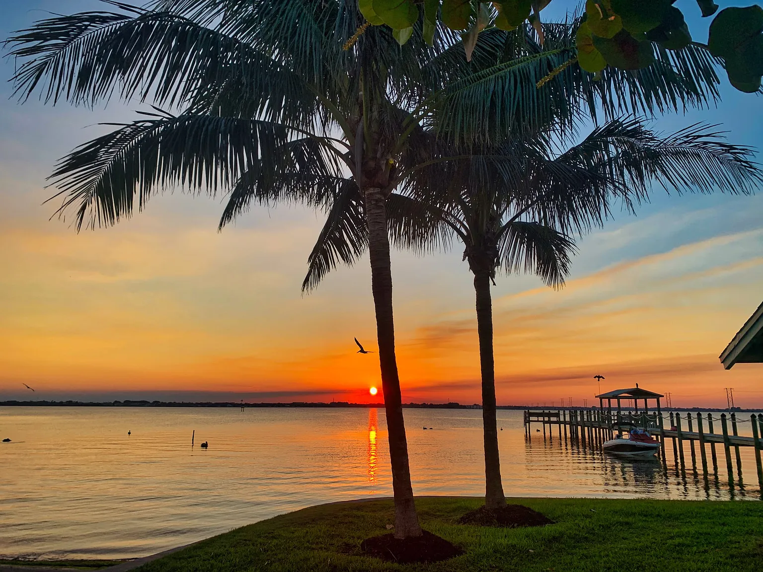 2 bed, 2.0 bath, 1000 sqft, $2,297 — Photo 4