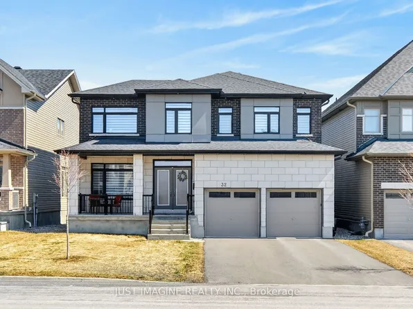 32 Edenbridge Ct, Ottawa, ON K1W 0P1