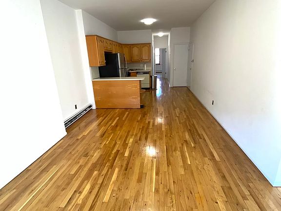2nd image of 294 Smith St #1