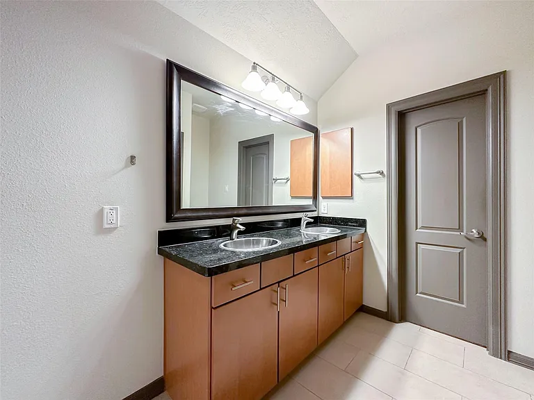 95 Aventura Pl — Photo 32
