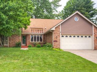 3509 Elm St, West Des Moines, IA 50265