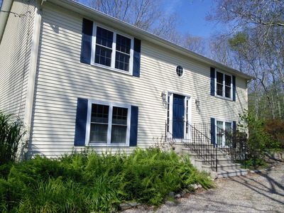 2 Miskiania Trl, Exeter, RI, 02822