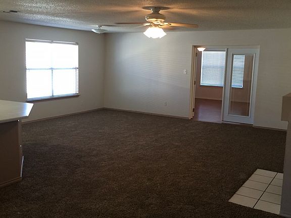 5th image of 4328 Esmond Dr