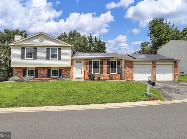 18717 Blue Violet Ln, Gaithersburg, MD 20879