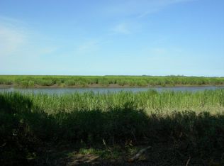 196 Hampton Point Dr, Saint Simons Island, GA 31522