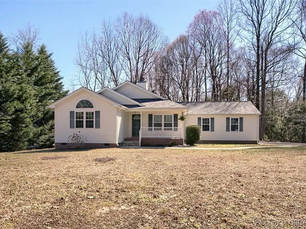 7368 Founders Mill Way #E, Gloucester, VA 23061
