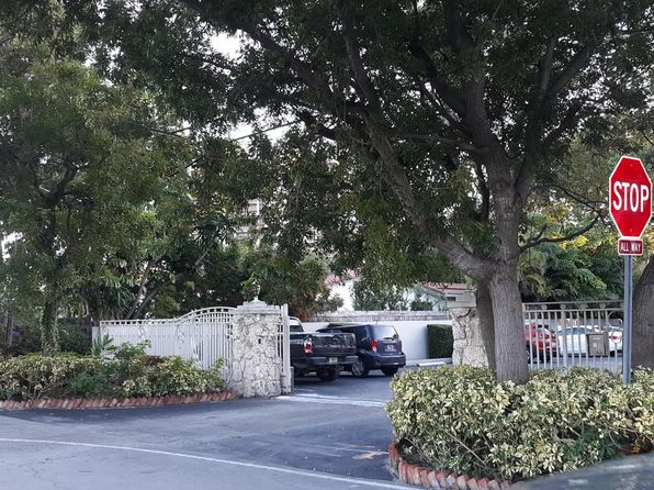 11610 N Bayshore Dr APT 2E