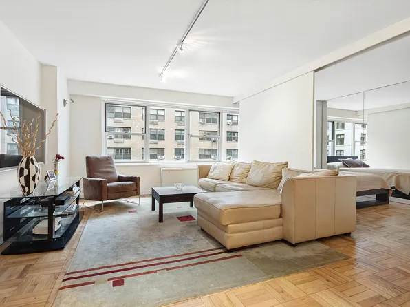 136 E 56th St APT 7E, New York, NY 10022