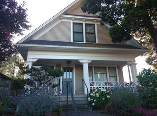 1702 1st Ave N, Seattle, WA 98109