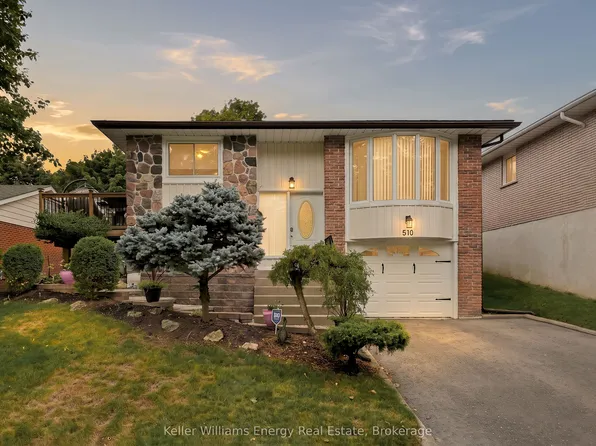 510 Charrington Ave, Oshawa, ON L1G 7L8