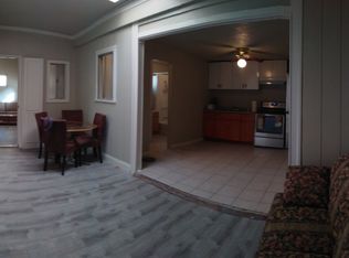 588 El Paseo Dr, Oakland, CA 94603