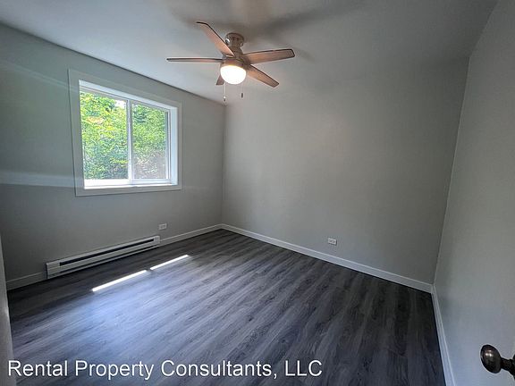 5th image of 500 Cedar St NE Unit 5