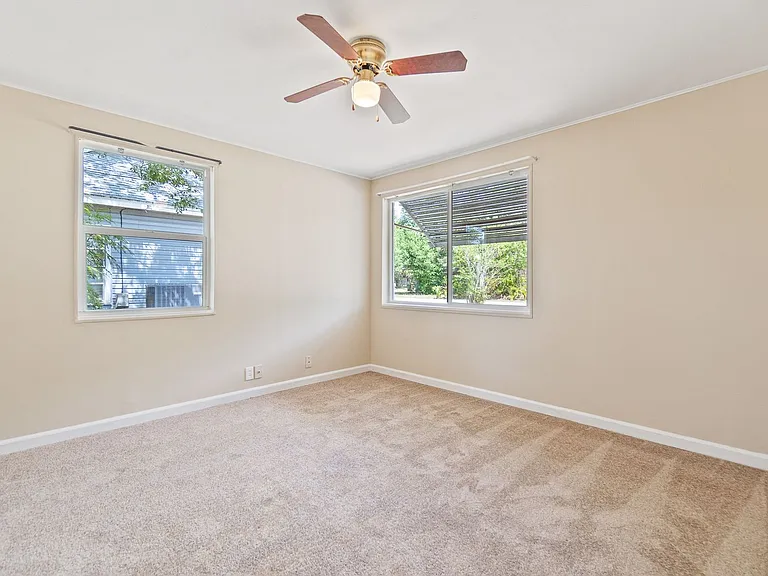 608 Missouri Ave — Photo 33
