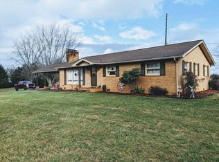 128 Nugget Dr, Clintwood, VA 24228