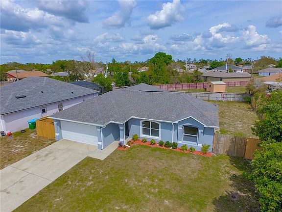 3rd image of 2570 Sweet Springs St