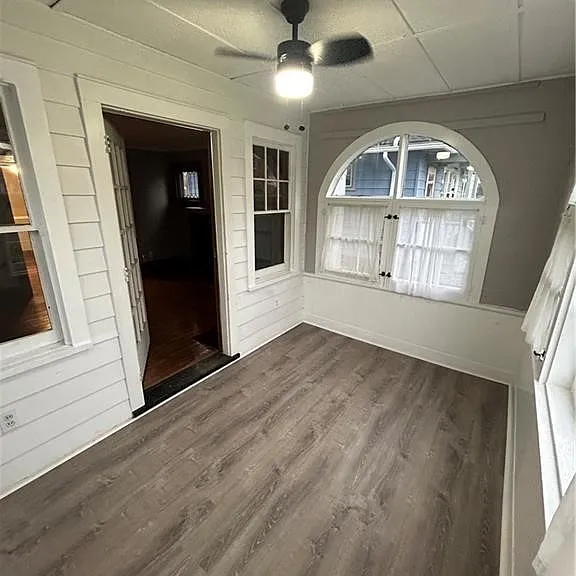 343 Genesee Park Blvd — Photo 9