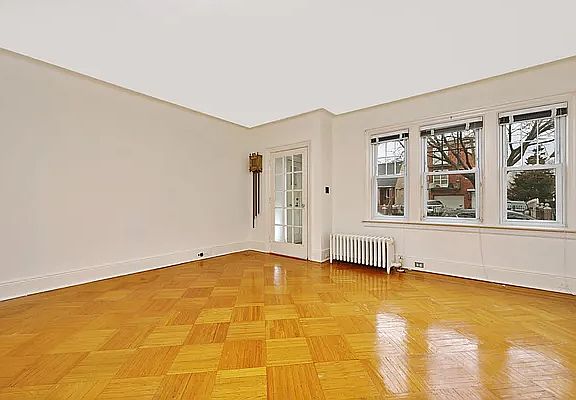 4th image of 8528 66th Ave