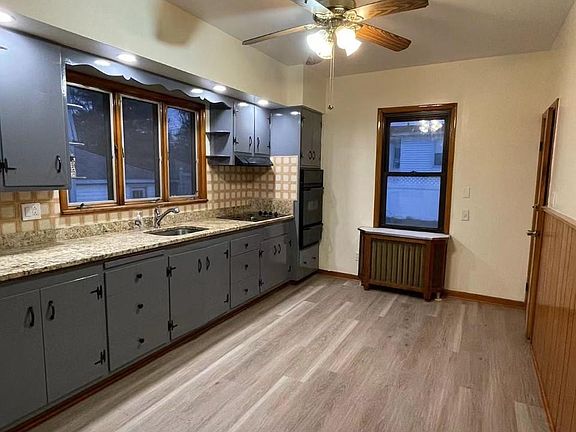 2nd image of 164 Kingsley Ave Floor 1