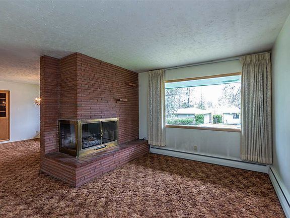 5th image of 5506 N Greenwood Blvd