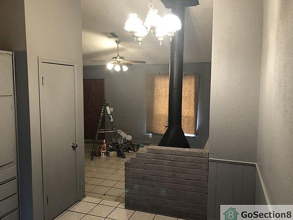 5th image of 5100 East Ave