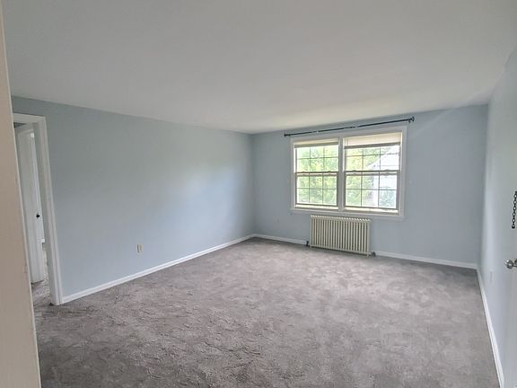 5th image of 1917 Sunset Ave APT D
