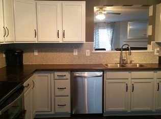 13420 Ridgemoor Dr, Midlothian, VA 23114