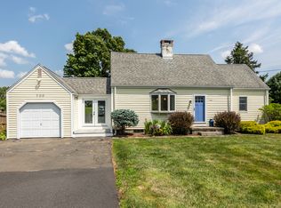 700 Willard Ave, Newington, CT 06111