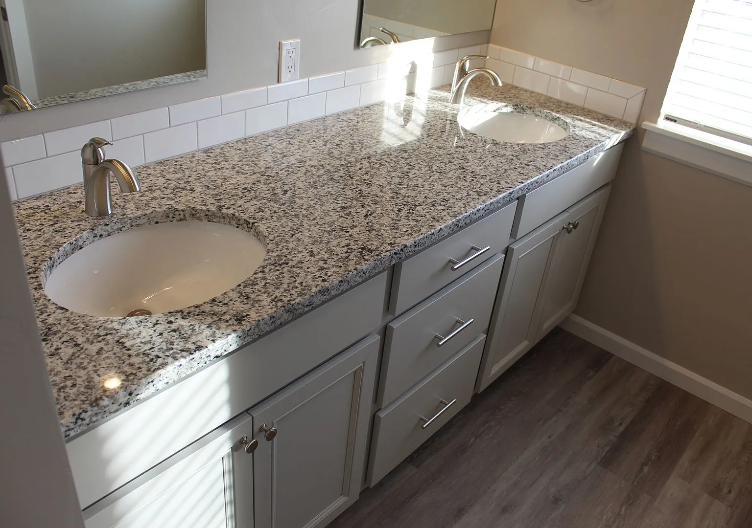 3 Bedroom Duplex — Photo 2