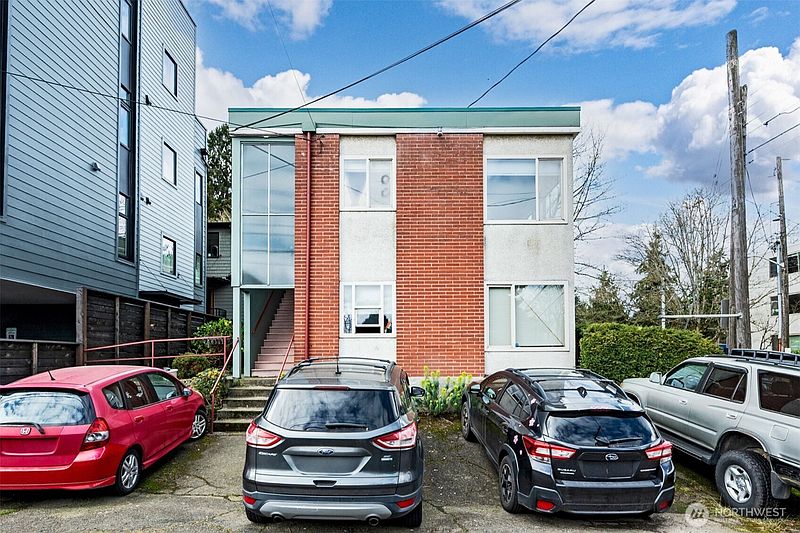2nd image of 1505 E Galer Street #1-4