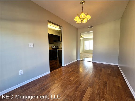 5th image of 3425 Spanish Villa Dr