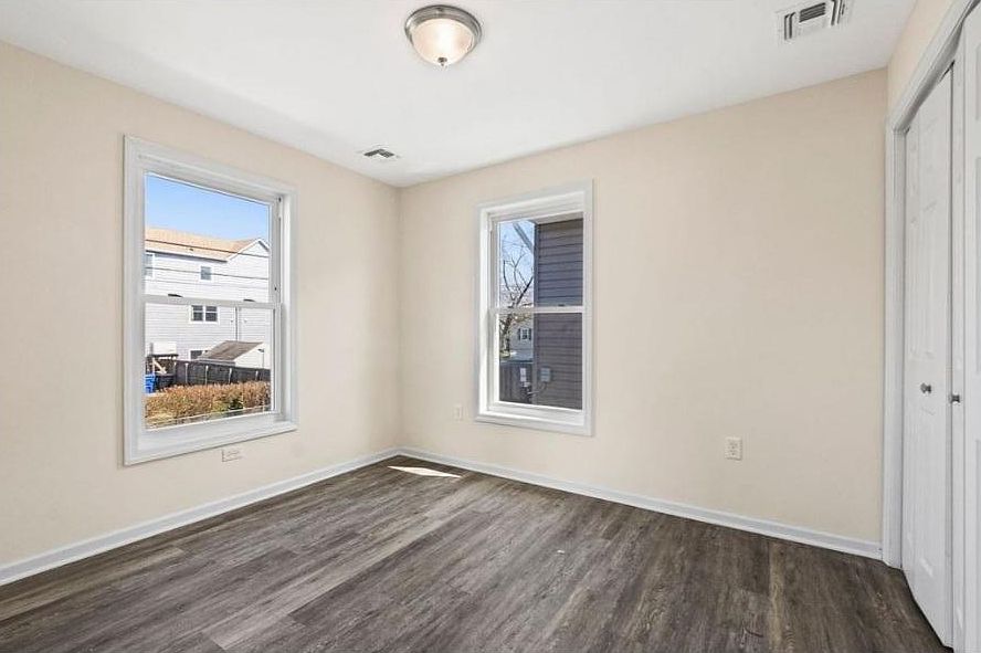 1st image of 120 Wilson Ave #C