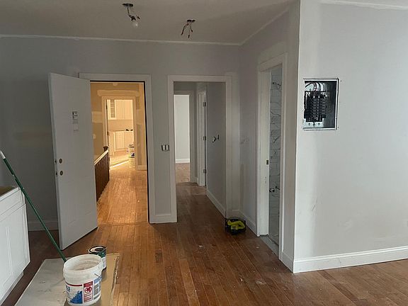 3rd image of 1812 Lacombe Ave