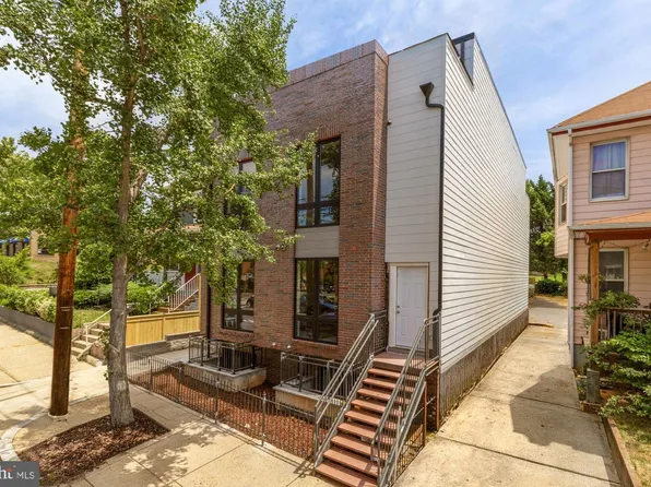 3319 12th St NE #4, Washington, DC 20017